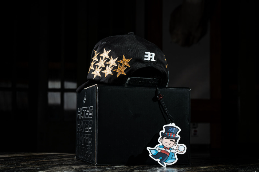 31 HATS MAGO AMARILA